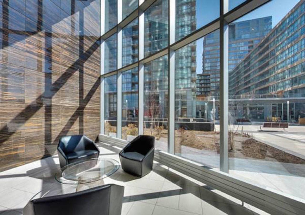 N2N Suites - Downtown Lake & City View Apartments Toronto Bagian luar foto